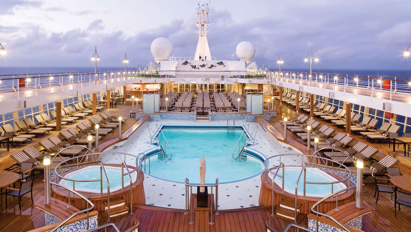 Regent Seven Seas Cruises - Sun Deck